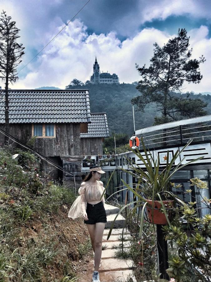 Du Thuyen Tam Dao Hotel Ханой Екстериор снимка