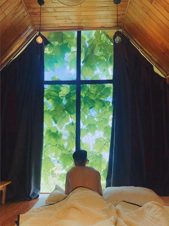 Du Thuyen Tam Dao Hotel Ханой Екстериор снимка