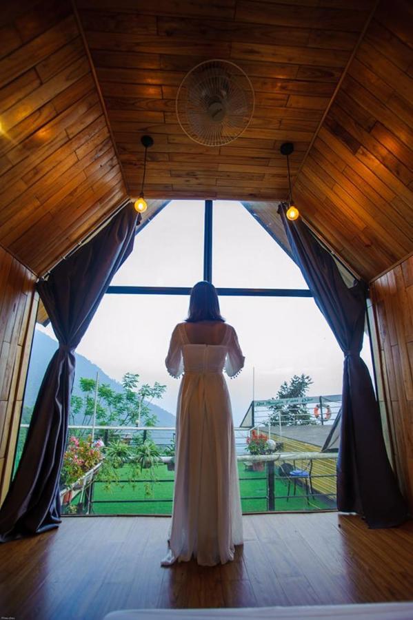 Du Thuyen Tam Dao Hotel Ханой Екстериор снимка